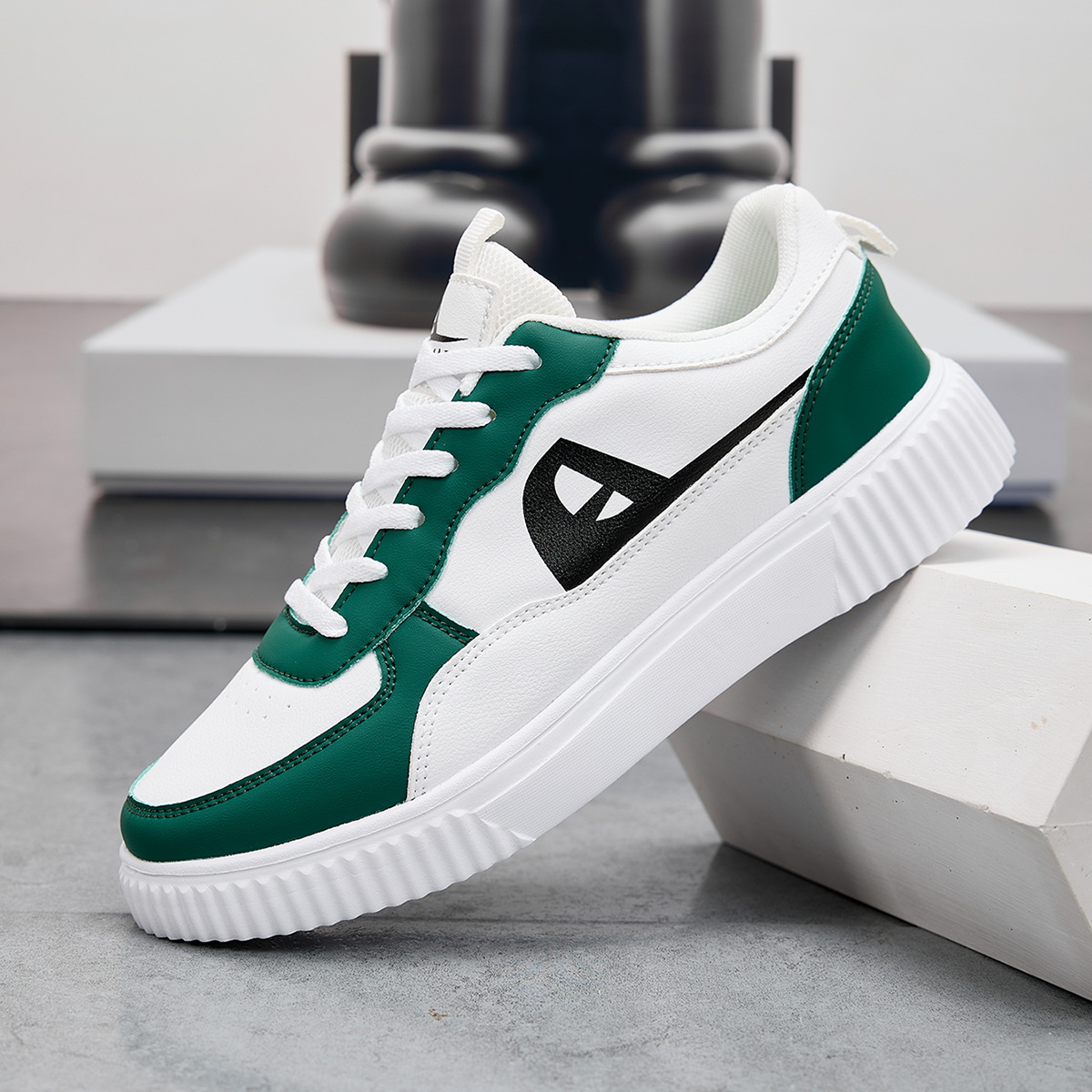 รองเท้าผู้หญิงรองเท้าสเก็ตบอร์ - Running Shoes Women บทวิจารณ์และราคา