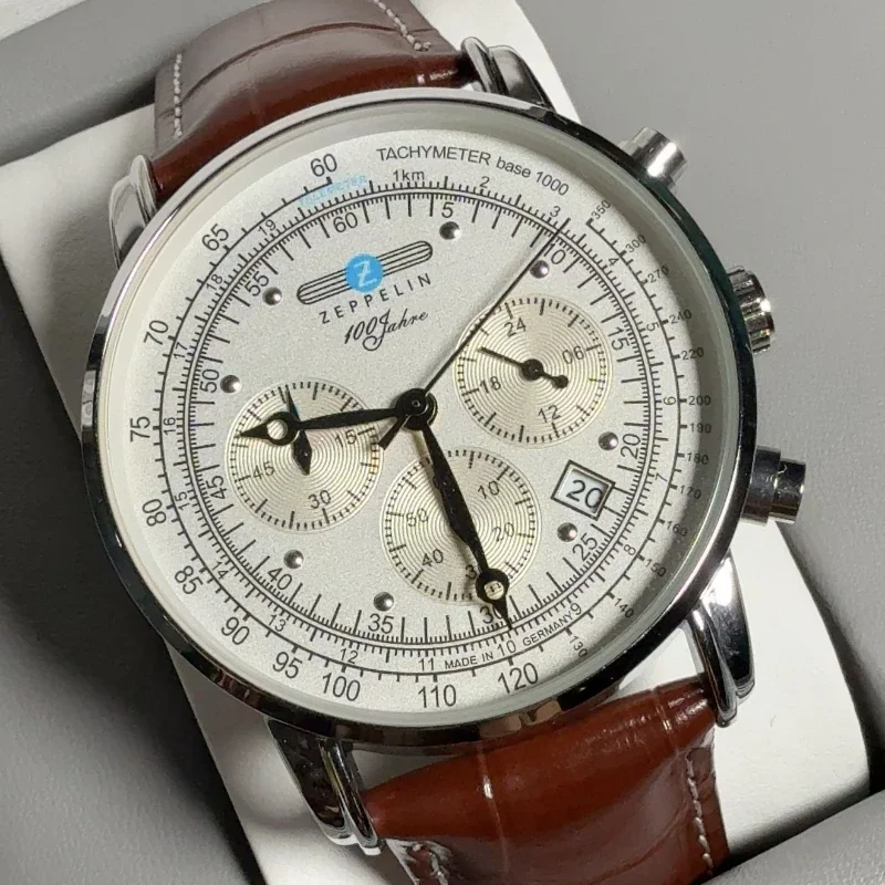 นาฬิกาข้อมือควอตซ์สำหรับผู้ชาย - Running Watch บทวิจารณ์และราคา