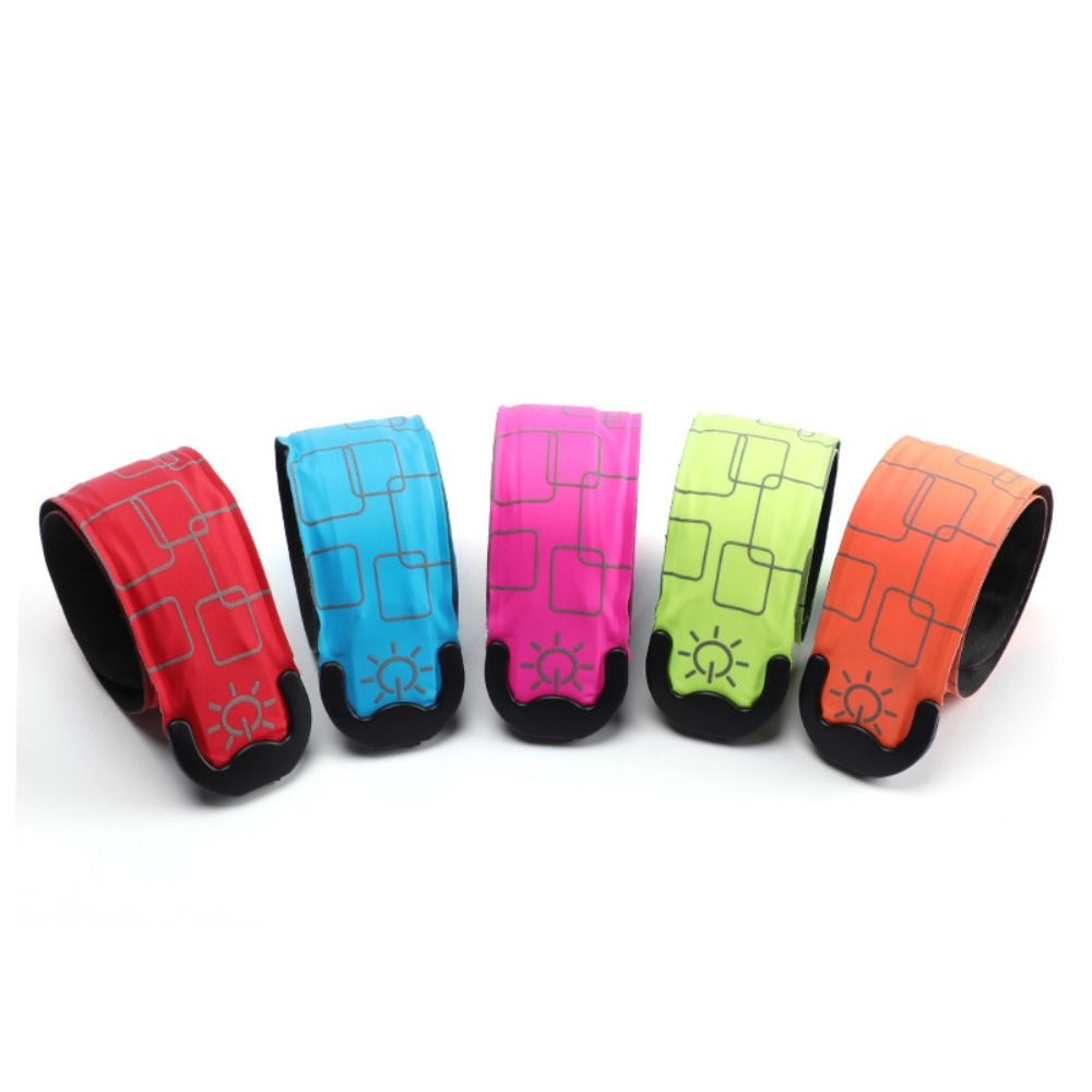 สายรัดแขนวิ่งกลางคืนสไตล์แบตเต - Running Visibility Gear บทวิจารณ์และราคา
